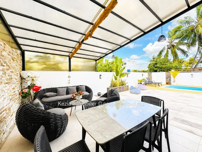 Villa Contemporaine Avec Piscine