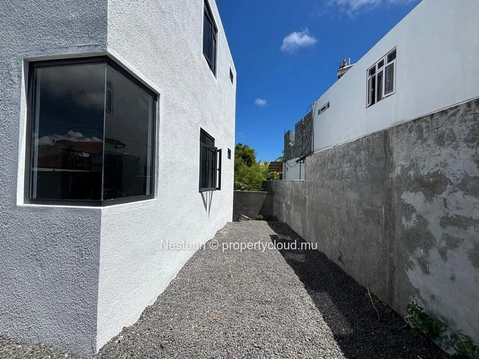 Villa neuve de 3 suites