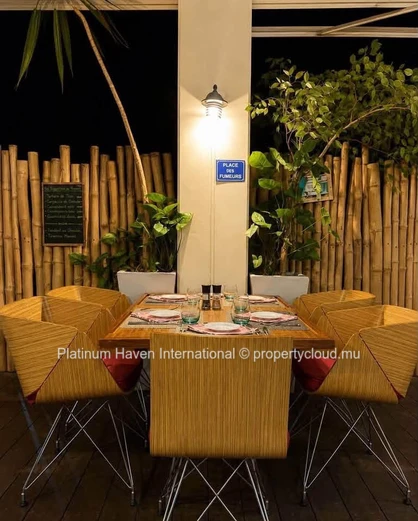 HIGH OPPORTUNITY TAMARIN RESTAURANT FOR SALE Rs