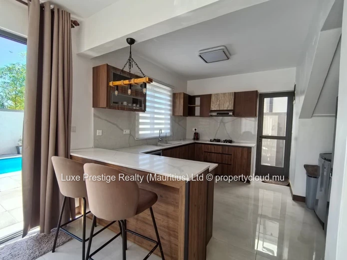 Modern 3-Bedroom Villa with Private Pool for Rent in Calodyne | 20 Minutes to Northfields International School | Secu...