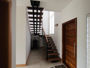 3 Bedroom Townhouse, Duplex