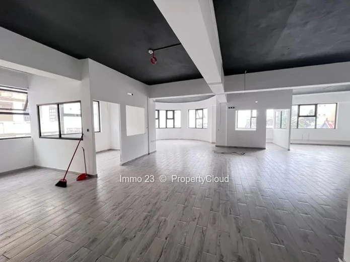 Office - 213m2 - Port Louis - Ref. BU78184LO