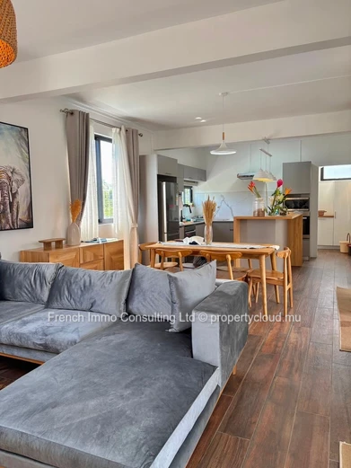 Très belle villa de 3 chambres avec jardin et piscine a grand baie
