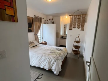 4 Bedroom Apartment