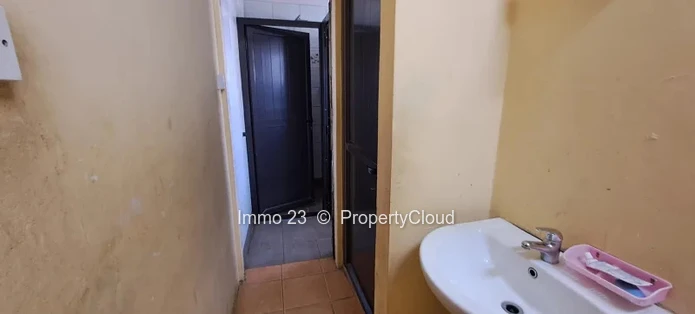 Maison / Villa - 6 chambres - Roches Brunes - Ref. MA84353VE