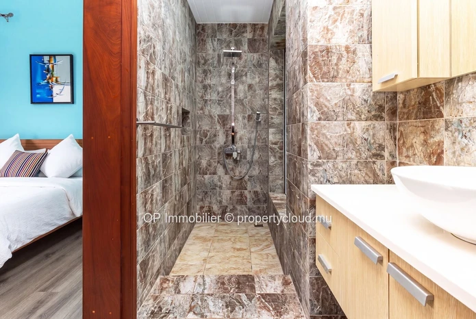 Maison 3 chambres avec piscine à vendre à Cap Malheureux (Mandat exclusif)