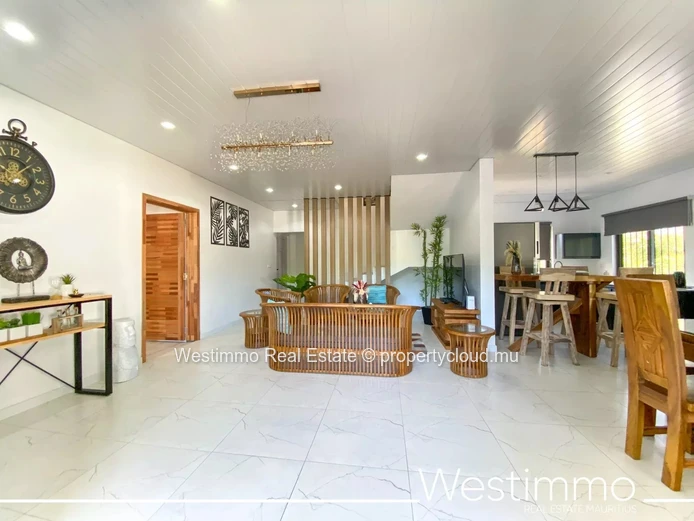 Calodyne - Long-term rental Modern new villa with pool