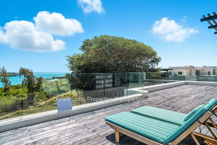 Penthouse d'exception de 3 chambres en suite avec vue panoramique sur la mer à St Antoine Private Residences – Île Ma...