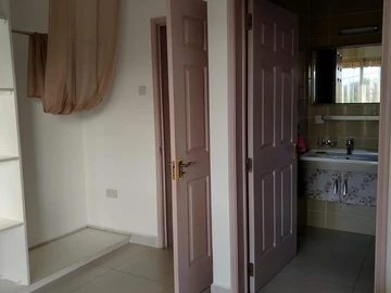3 Bedroom Townhouse, Duplex