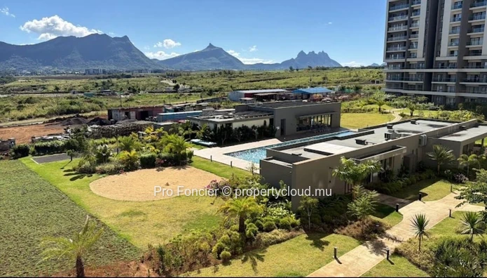 Apartment for rent in Trianon - Situated in a secure residence