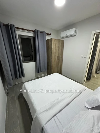 Beautiful 3 bedroom apartment close to amenities 