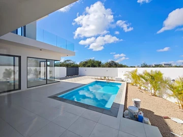 3 Bedroom Villa