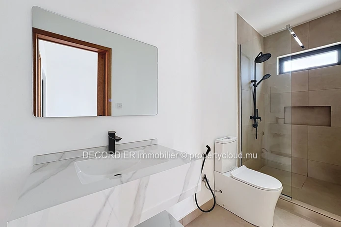 Maison à vendre – Grand Baie, La Salette (Mandat exclusif)