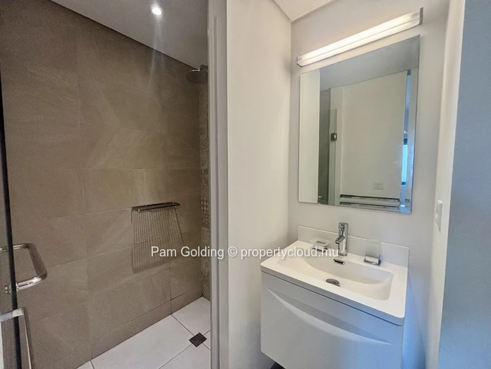 Appartement 3 chambres en suite à La Mivoie, Rivière Noire