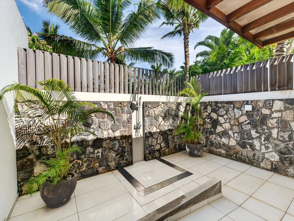 5 Bedroom Villa