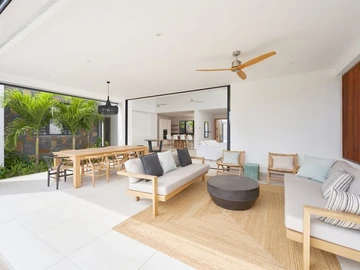 4 Bedroom Villa