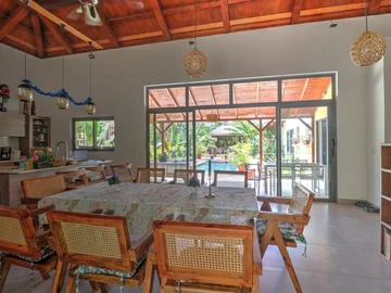 Maison de 4 Chambres