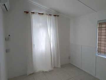 5 Bedroom Villa