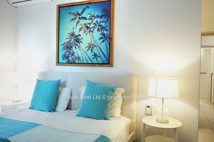 Rare Appartement Bord de Mer à Grand Baie | Accès Direct à la Plage