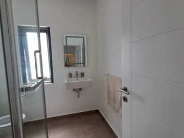 3 Bedroom Townhouse, Duplex