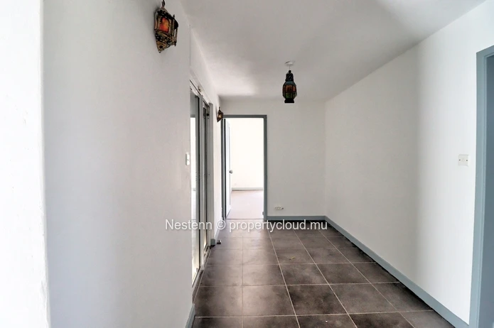 Renovated villa of 3 bedrooms close to the beach