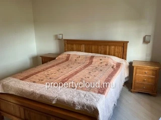 For rent – Superb 3-bedroom en suite apartment with pool and garden in Grand Baie