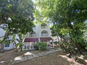3 Bedroom Townhouse, Duplex