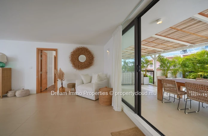 Superbe Penthouse De 3 Ch Avec Vue Mer A 2 Pas Du Lagon Et Du Golf De Mont Choisy - Ile Maurice