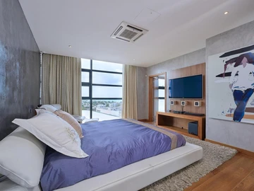 6 Bedroom Penthouse