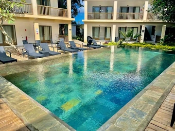 20 Bedroom Hotel