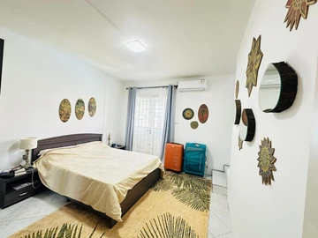 4 Bedroom Apartment