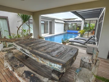4 Bedroom House