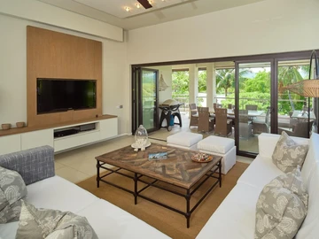 4 Bedroom Townhouse, Duplex