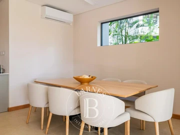 4 Bedroom Apartment