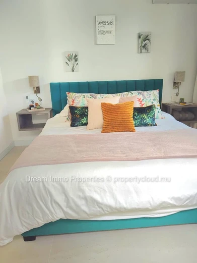 Superbe Villa Sur Le Golf A Azuri Village Avec Acces Hotel Radisson Blu – Ile Maurice