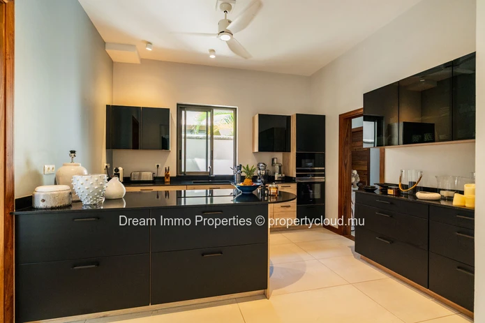 Villa contemporaine de 3 chambres directement sur le golf Heritage Villas Valriche à Bel Ombre – Ile Maurice