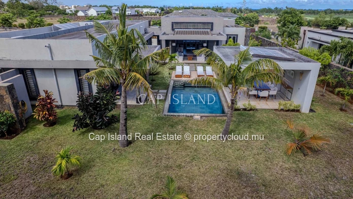 Villa 4 chambres plein pied et son jardin tropical