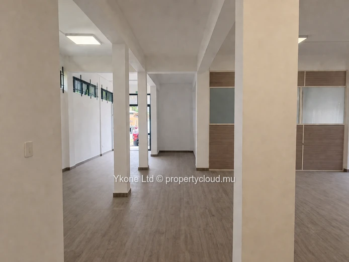 Commercial Space For Rent In Pointe aux Biches