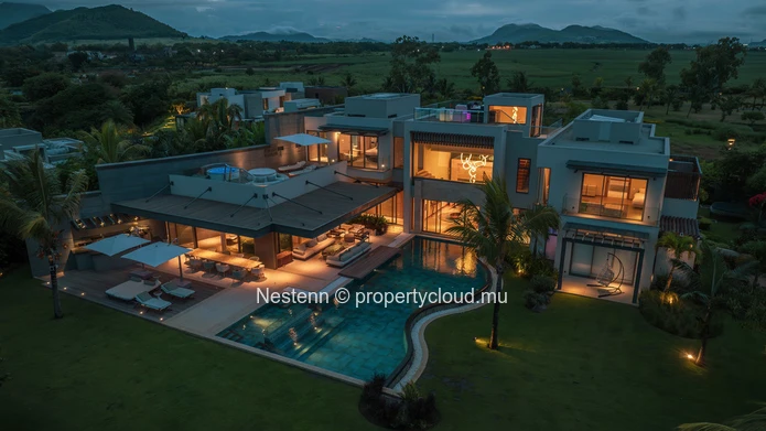 Paradise found: Luxe living 