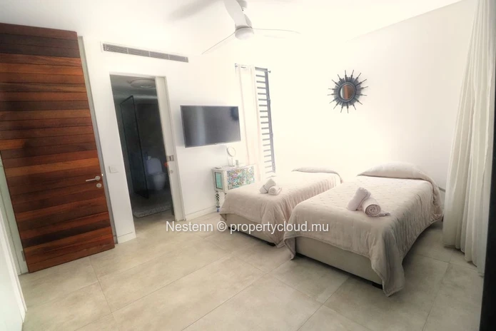 Beachfront Appartment: Luxury Coastal Living in Péreybère