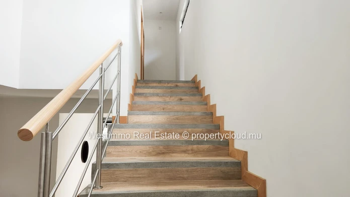 Duplex with private pool for rent in Black River