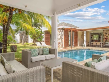 4 Bedroom Villa