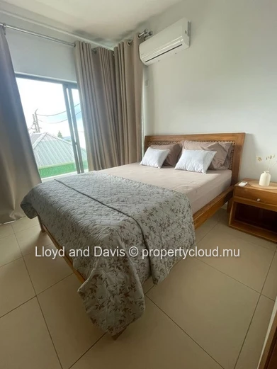 Duplex de 4 chambres avec piscine privée