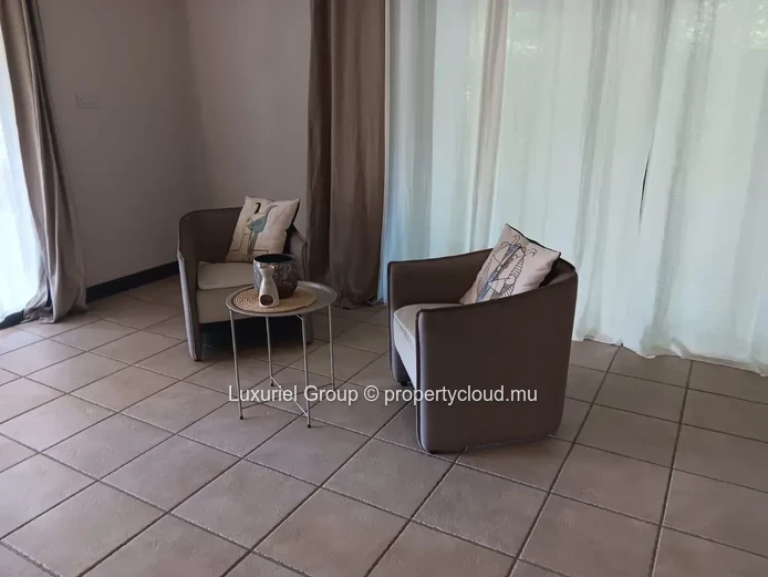 Superbe villa avec vaste jardin tropical à Grand Gaube – Long terme