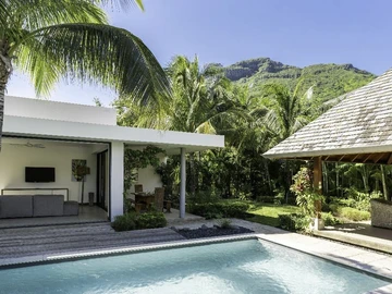 4 Bedroom Villa