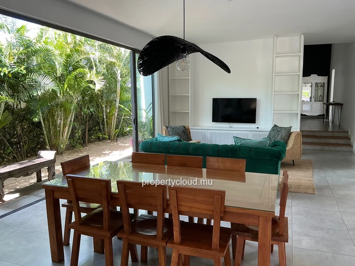 FOR RENT, Luxury 3-bedroom villa in Bois Chandelle, Grand Baie, Mauritius