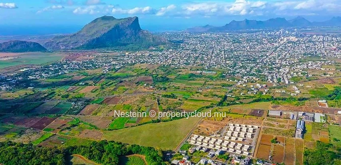 Charming Mixed-Use Property with Exceptional Potential