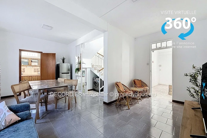 Triplex for rent - Pereybere