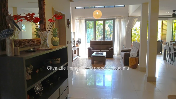 Experience luxury waterfront living with this exquisite 3-bedroom duplex for sale.