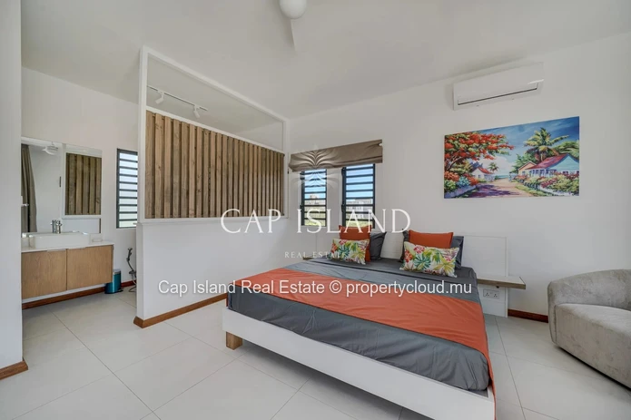 Villa Grand Baie: Comfort and Security Assured